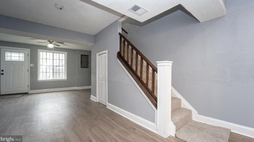 8320 Bark Tree Ct, Springfield VA  22153-3828 exterior