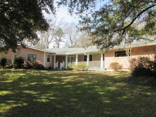 14860 Graci Rd, Uneedus, LA 70437-5018