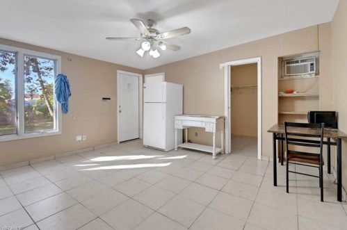 2281 44th Ter, Naples FL  34116-6474 exterior