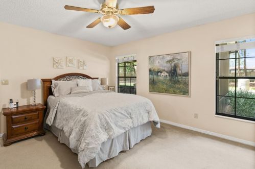 25749 Pinehurst St, Mount Plymouth FL  32776-9014 exterior