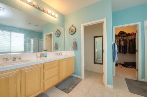 20608 Sarazen Pl, Grayson CA  exterior