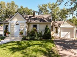 8333 Blaisdell Ave, Minneapolis MN  55420-2220 exterior