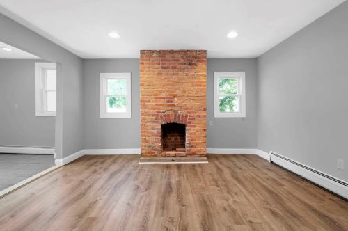 51 Talmadge St, Poughkeepsie NY  12601-1722 exterior