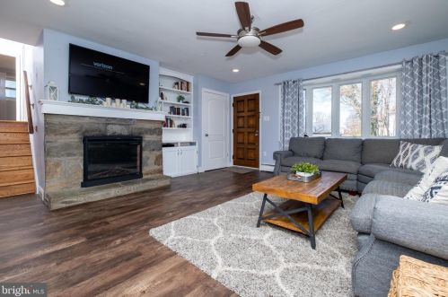 530 Prince Frederick St, Norristown, PA 19406-1847