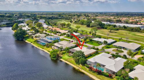 11760 Lake Dr, Boynton Beach, FL 33436-5547