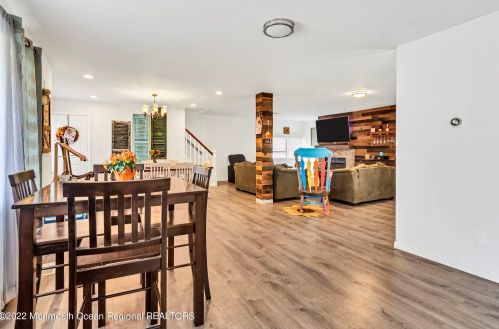 280 Granite Ct, Bricktown, NJ 08723-6505