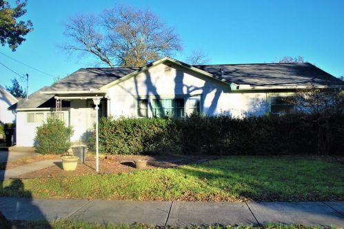 1310 Coit St, Denton, TX 76201-2606