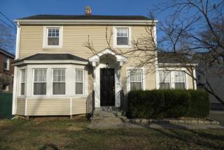 559 Hope St, Stamford CT 06907-2709 exterior