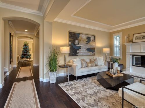 27037 Edgewater Ln, Santa Clarita, CA 91355-1608