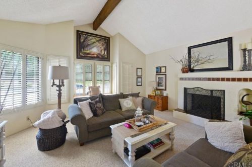 15987 Avenida Lamego, San Diego CA  92128-3149 exterior