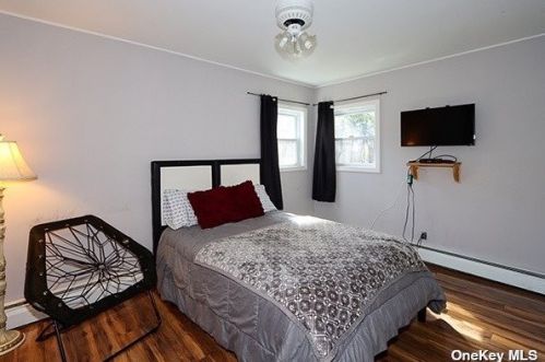 323 Herbert Pl, Bethpage NY  11714-4713 exterior