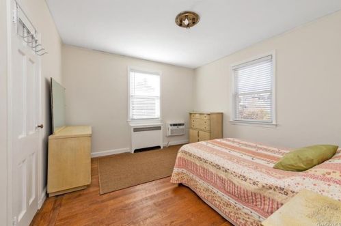 1839 Hering Ave, Bronx NY  10461-1801 exterior