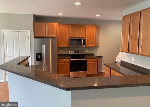 35 Chadwick Dr, Charles Town WV  25414-4464 exterior