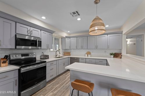 4359 Bluefield Ave, Phoenix AZ  85032-1441 exterior