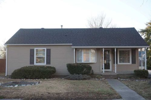 307 Eastview St, Fort Branch, IN 47648-1601