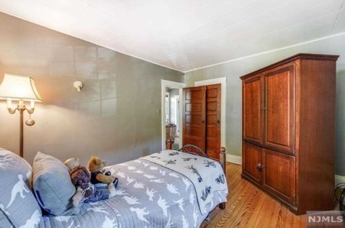 181 Cedar St, Ridgefield Park NJ  07660-1803 exterior