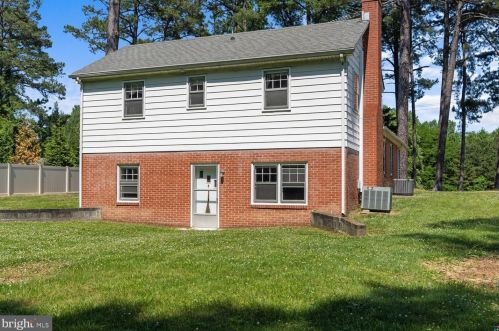 13952 Kings Hwy, Montross VA  22520-2419 exterior