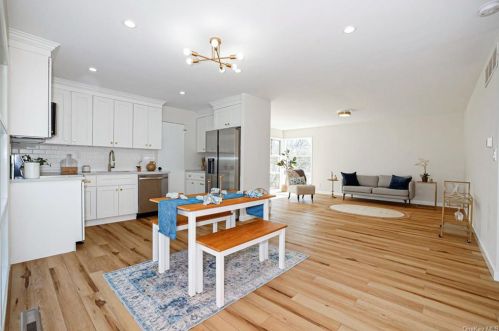 2603 Mercer Ct, Yorktown Hgts NY  10598-3103 exterior