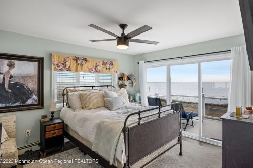 1600 Bch Blvd, Lacey NJ  08731-5031 exterior