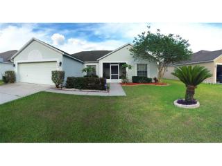 2240 Towering Oaks Cir, Seffner, FL 33584-8409