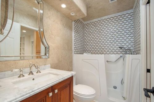 4151 Andros Way, Oceanside CA  92056-7402 exterior