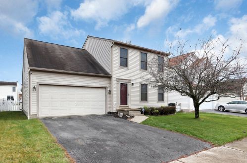7733 Waggoner Chase Blvd, Blacklick, OH 43004-9191