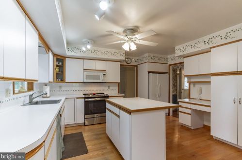 420 Ivy Ln, Glen Mills PA  19342-1323 exterior