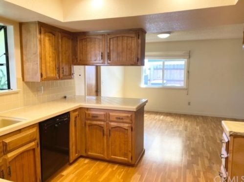 262 Oro Dr, Pismo Beach, CA 93420-2840