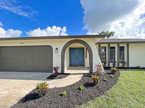 141 49th St, Cape Coral, FL 33914-7122