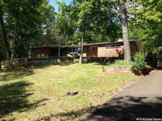500 Hallihans Hill Rd, Kingston, NY 12401-7159