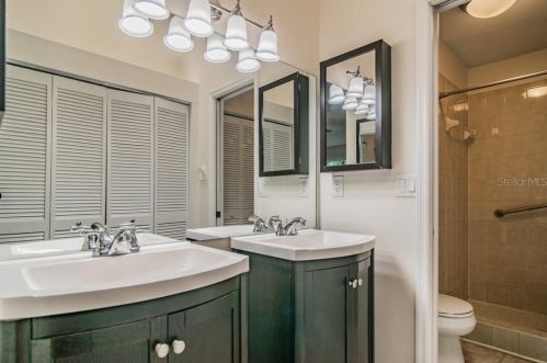 3571 Edington Way, Palm Harbor FL  34685-1129 exterior