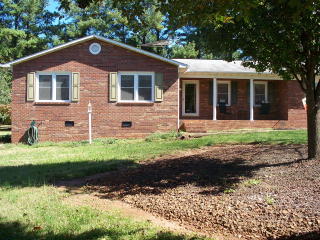 1275 Country Hill Dr, Salisbury, NC 28147-9575