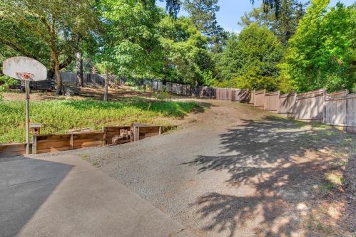 3802 Chanate Rd, Santa Rosa CA  95404-1840 exterior