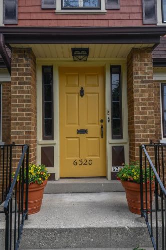6320 Wells St, Milwaukee, WI 53213-3250