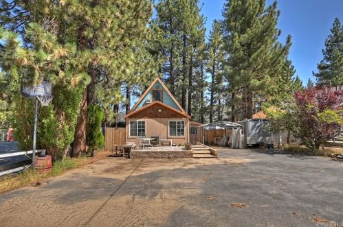 413 Big Bear Blvd, Big Bear City, CA 92314-8973