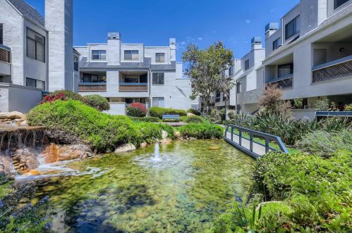 2224 River Run Dr, San Diego, CA 92108-5878