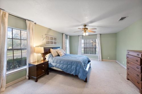 4951 Joe Wilson Rd, Midlothian TX  76065-4518 exterior