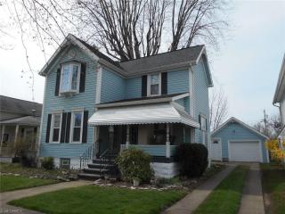 327 5th St, Parral, OH 44622-1705