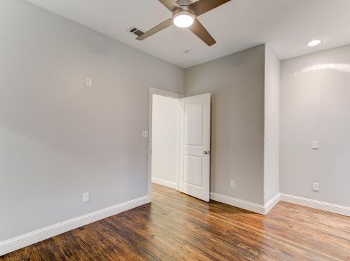 2521 Benbrook Blvd, Fort Worth TX  76109-2335 exterior