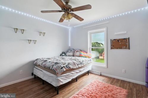 336 2 St, Florence NJ  08518-1401 exterior