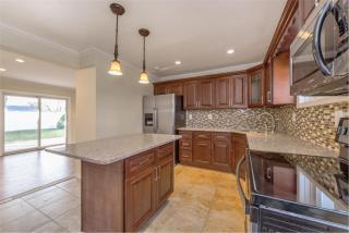 94 Woodcock Ln, Plainedge, NY 11756-2038