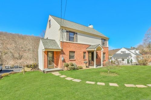 179 Benic Pl, Hawthorne NY  10532-1001 exterior