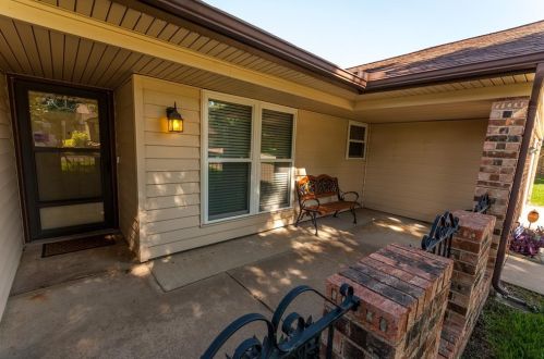 6412 San Juan Ave, Fort Worth, TX 76133-5515