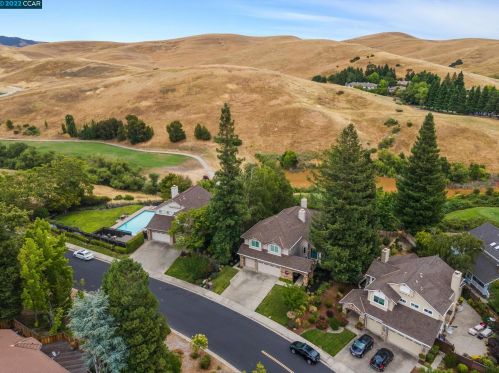 1194 Canyon Side Ave, San Ramon CA 94582-4556 exterior