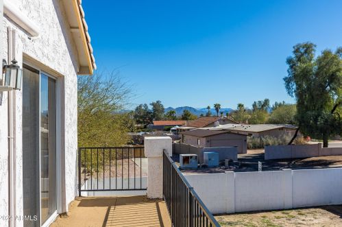 17149 El Pueblo Blvd, Scottsdale AZ  85268-2628 exterior