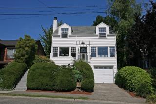 2714 Blaine St, Seattle, WA 98199-4313