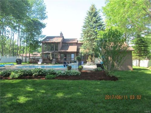 2 Jonquil Trl, Scriba, NY 13126-4067