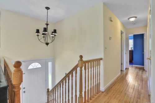 27 The Rise, Congers, NY 10920-2113