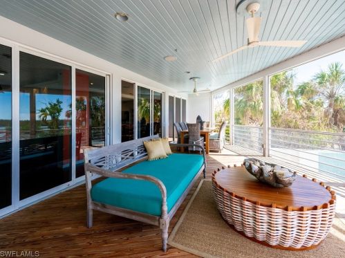 5721 Sanibel Captiva Rd, Sanibel FL  33957-2309 exterior