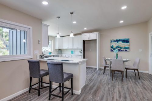 747 Garfield Ave, El Cajon CA  92020-2017 exterior